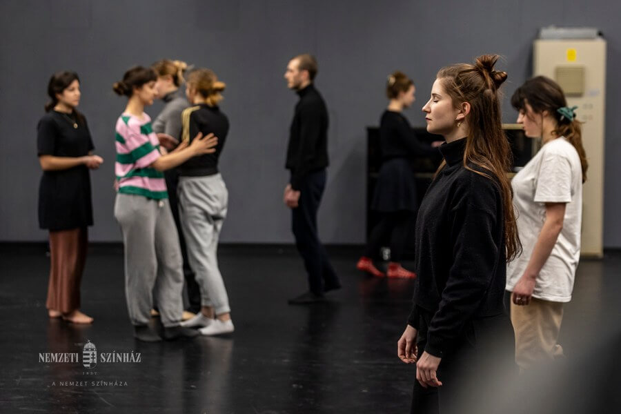 A picture of talented artists during Budapest's workshop